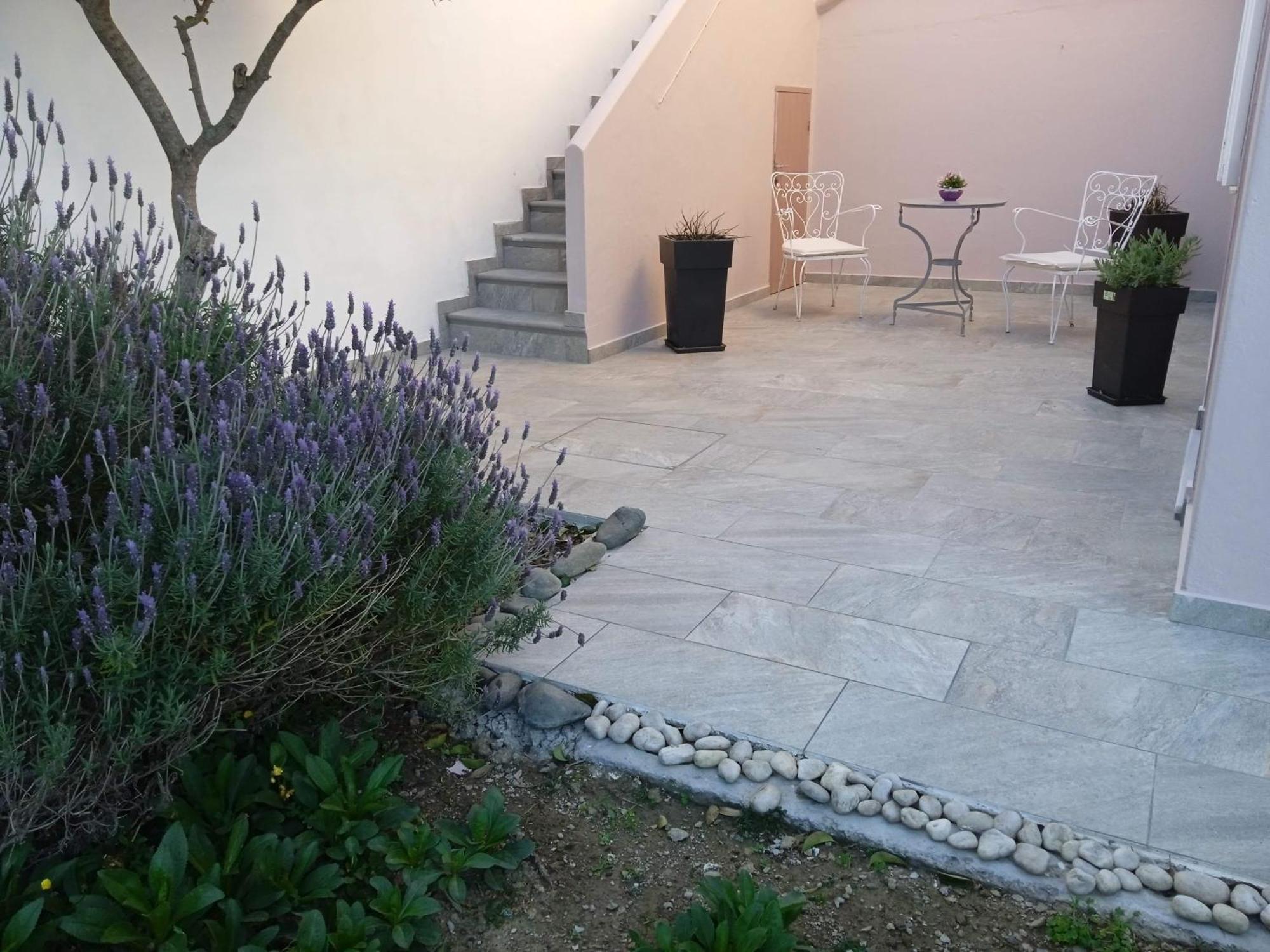 Andros Lighthouse Apartments Mesaria  Exterior foto